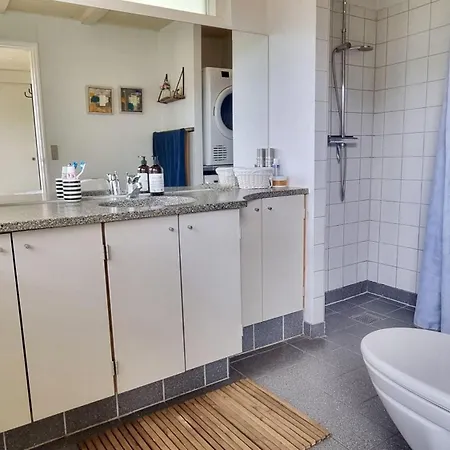 Ferienhaus-am-wald-mit-kamin-und-zwei-terrassen