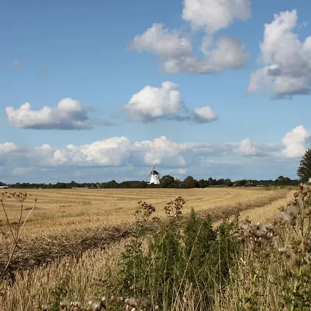 Holiday home Schickes-ferienhaus-direkt-am-waldrand *