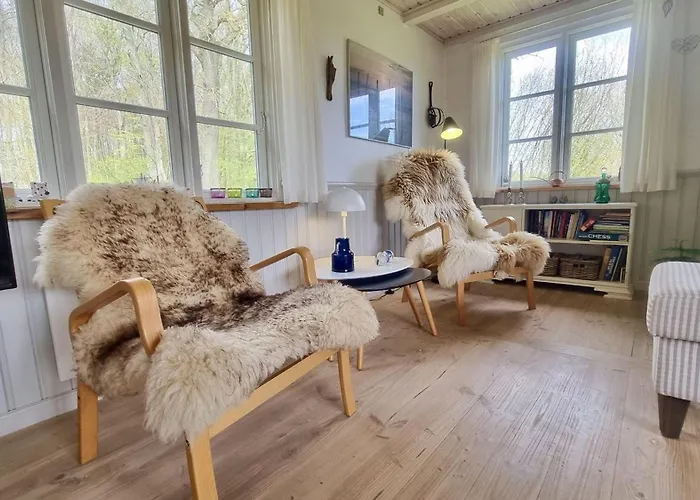 Holiday home Schickes-ferienhaus-direkt-am-waldrand *