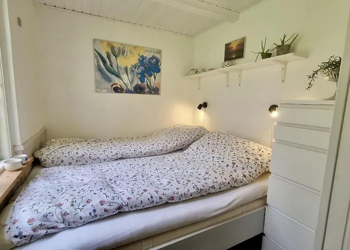 Schickes-ferienhaus-direkt-am-waldrand Holiday home *