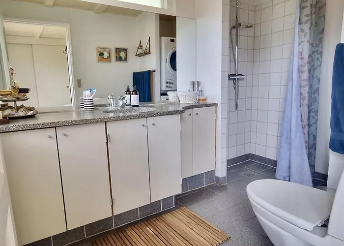 Schickes-ferienhaus-direkt-am-waldrand